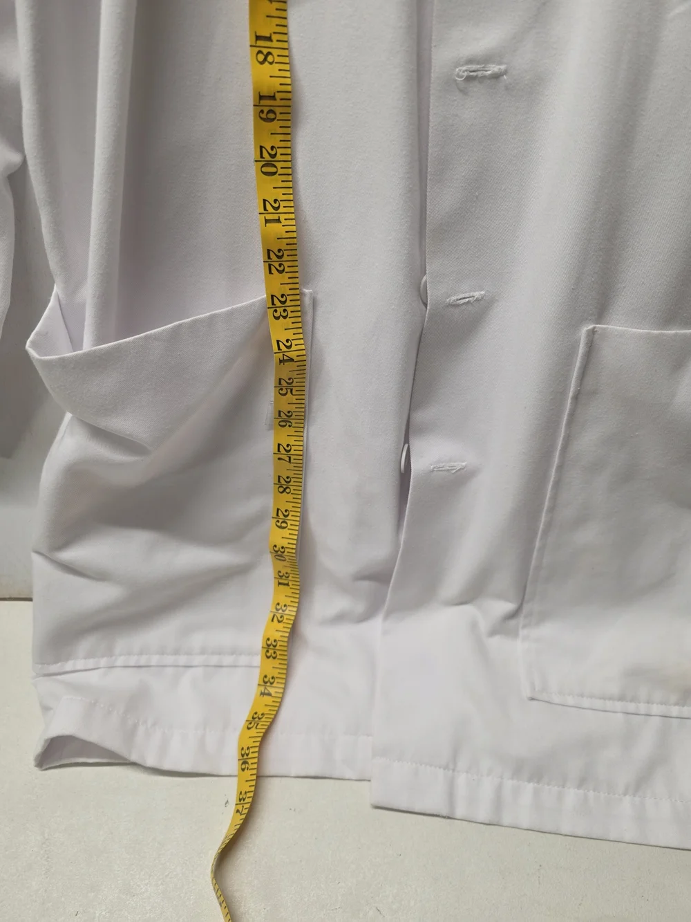 Barco iQ Mens White Lab Coat Size 42 - 3 Pocket Medical Doctor 36